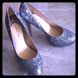 Glitter Gianni Bini heels